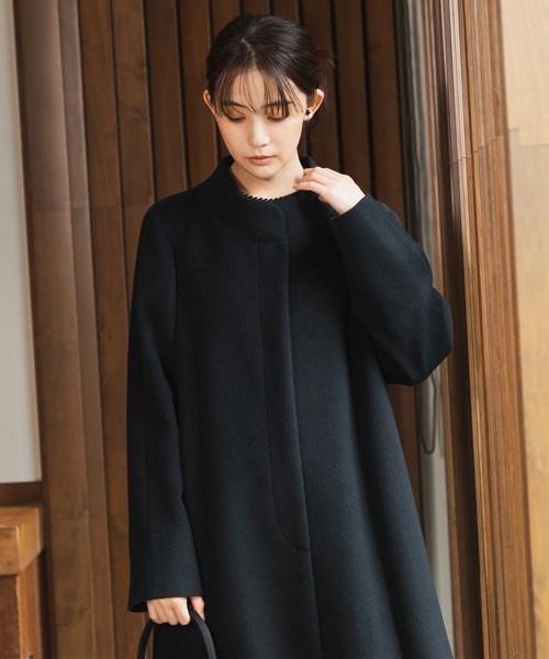 フォルムショートコート　ブラック リブ イン コンフォート 軽やかに身にまとう 上品見えスーパー伸び軽