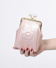 MARY QUANT（マリークヮント） ポーチ マリークワント エンボス 