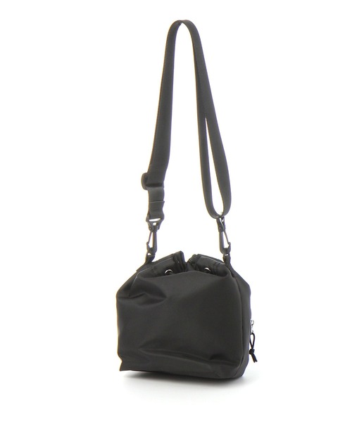 レア品✨フェンディ ショルダーバッグ 巾着 クロコ lamp ジップ 刻印 