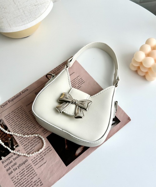 【新品】ショルダーリボンスウィムウェア LILY BROWN（リリーブラウン）の「ショルダーリボンスウィムウェア