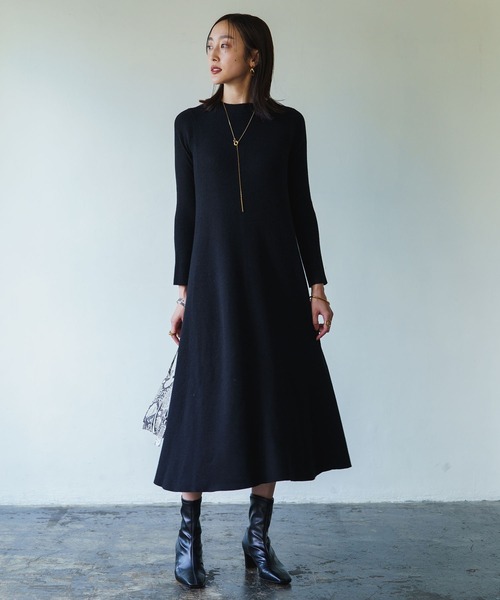 LOUNGEDRESS」 ニットワンピース MEDIUM ブラック レディース 