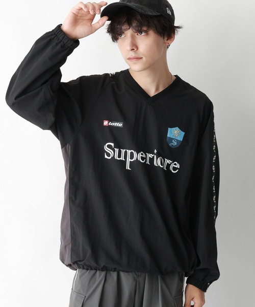 【極希少】90s lotto ナイロン プルオーバー LOTTO（ロット） tシャツ 「LOTTO/ロット」ナイロン/Vネックスポーティ