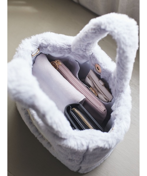 Maison de FLEUR（メゾンドフルール） トートバッグ EC限定 ファー2Way