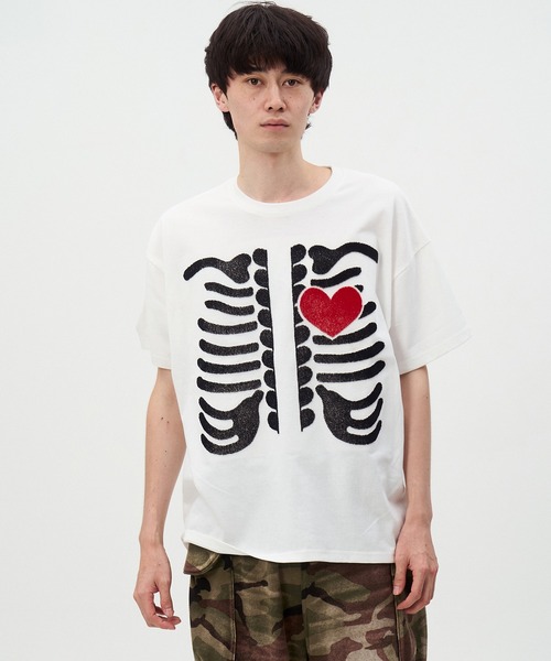 DISCOVERED（ディスカバード） tシャツ I LOVE＆HATE SEQUINS DAMAGE