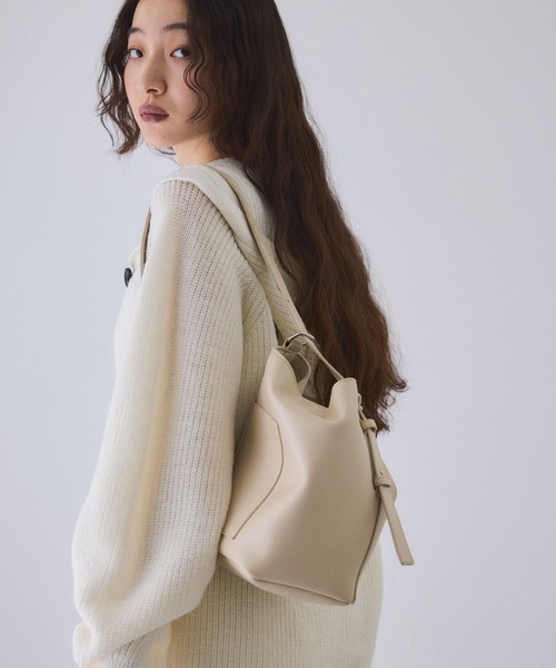 ADAM ET ROPE'（アダムエロペ） ショルダーバッグ バッグ スプリット