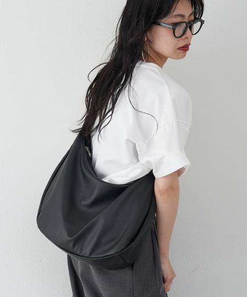 russet（ラシット） ショルダーバッグ FREE ブラック系その他