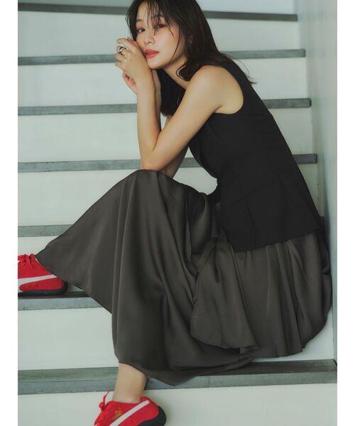 ワンピース ティアードスカートドッキングベストワンピース「セットアップ対応」「夏服」「オフィスカジュアル」の画像