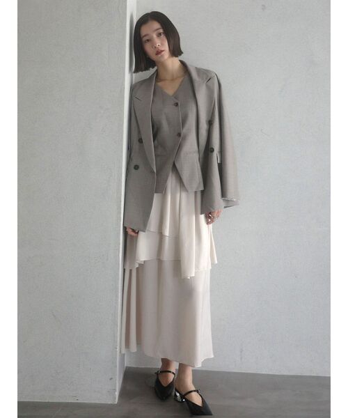 ワンピース ティアードスカートドッキングベストワンピース「セットアップ対応」「夏服」「オフィスカジュアル」の画像