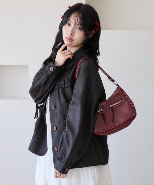 3回程着用 RISLEY フリル付きブラックジャケット ビアズリー BEARDSLEY 《1/4(日)12:00予約開始・LIVETART》裾フリル