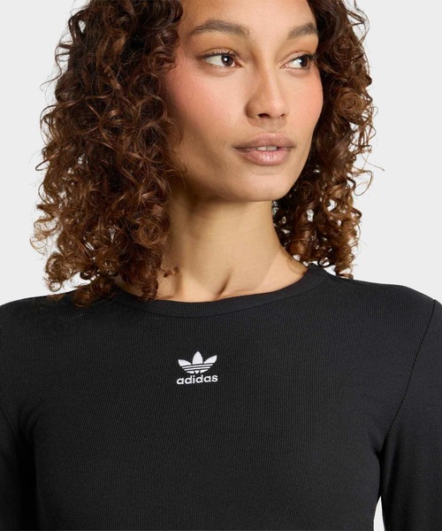 adidas（アディダス） tシャツ エッセンシャルズ スカラップ エッジ