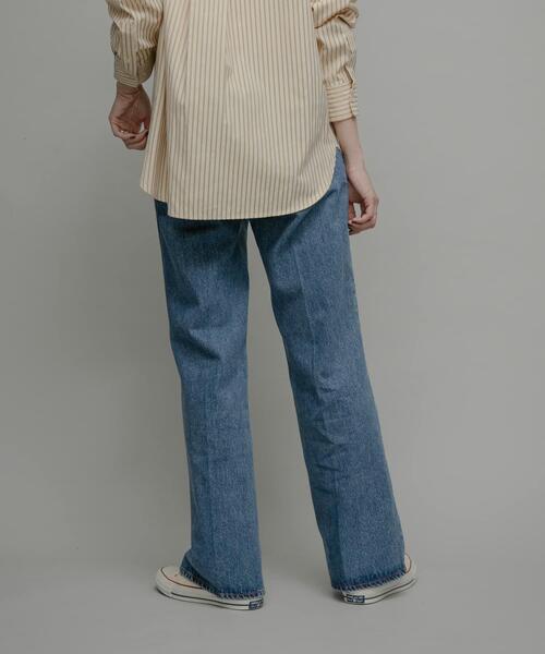 「NEEDBY heritage」 ブーツカットデニムパンツ 24 ブルー レディース_画像5