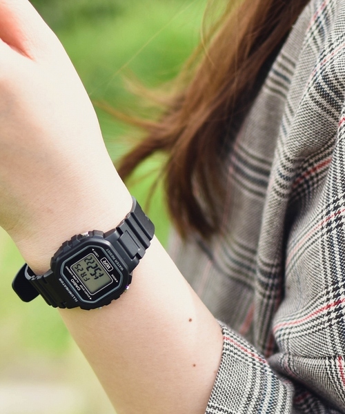 CASIO 腕時計 「60」「CASIO（カシオ）」スタンダードデジタル