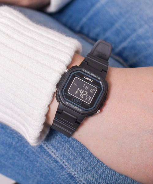 CASIO 腕時計 「60」「CASIO（カシオ）」スタンダードデジタル