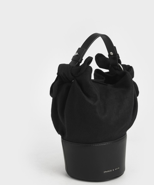 CHARLES ＆ KEITH ショルダーバッグ バッグ プリンテッド