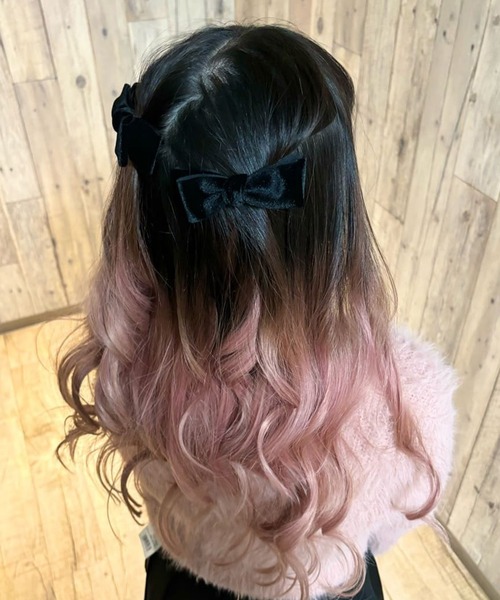 ヘアアクセサリー 28 レッドカラーと巻き髪の魅力|網紅ヘアスタイルを楽しもう