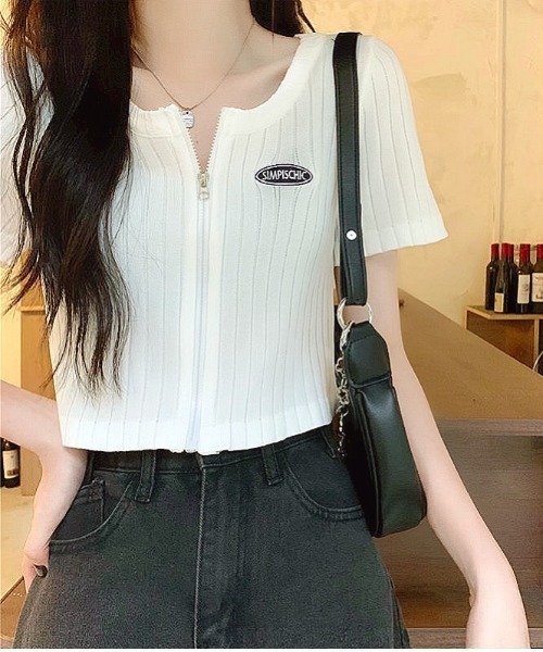 SHEENA（シーナ） tシャツ フロントZIPショート丈ニットトップス