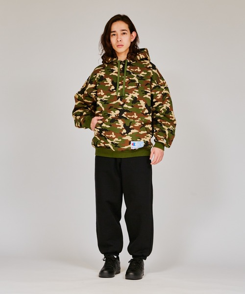 Champion パーカー 「Champion/チャンピオン」メンズ アクション