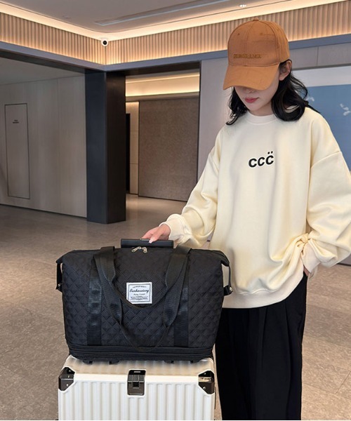 FREE STYLISTS ショルダーバッグ バッグ キルテキャスター付き ィング FREE STYLISTS ショルダーバッグ バッグ キルテキャスター付き ィング