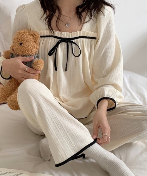 zimmerli × SWISS 航空 パジャマ・ルームウェア半袖茶・長ズボン黒 ルームウェア zimmerli パジャマ zimmerli SWISS 航空 パジャマ