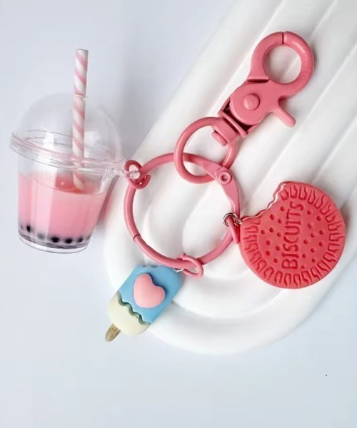 208☆ ハンドメイド バッグチャーム タピオカ いちごミルク ドリンク Mayree キーホルダー 「urge select」タピオカドリンク POP