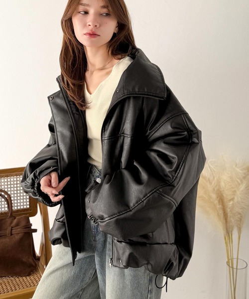 ヴィンテージ レザー スタジャン ブルゾン ジャケット ボアロゴ 中綿 防寒古着 Java ブルゾン アウター ジャバコラボ」寒さ知らずの防寒力！高級感