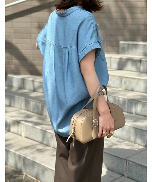 ブラウス シャツ GOLD釦キーネックデニムシャツ レディース GOLD釦キーネックデニムシャツ Emma Taylor│STYLEDOOR スタイルドア