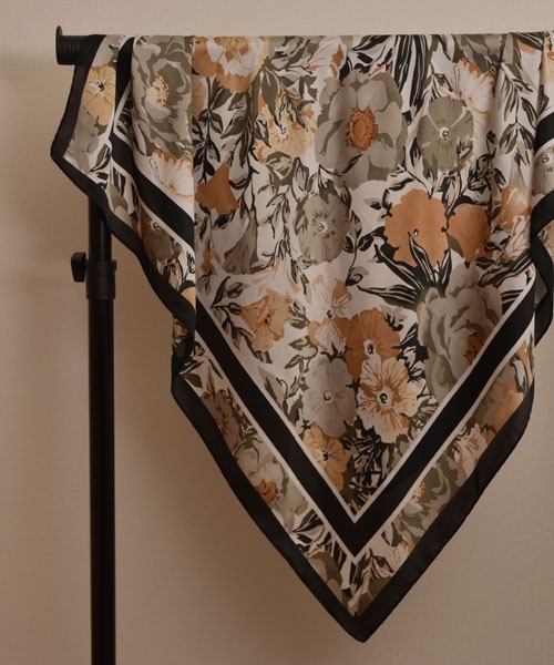 【45R】★美品未使用★シルクのハバナ バンダナ 楽天市場】HAV-A-HANK ハバハンク OPEN CENTER Paisley bandana