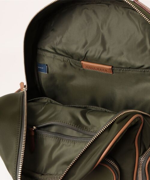 COLE HAAN（コールハーン） デイバック リュック デランシーナイロン