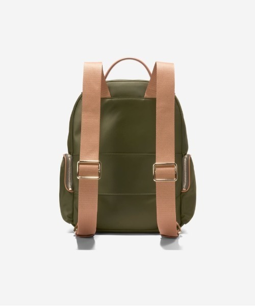 新品未使用COLE HAAN ベージュ リュック COLE HAAN デイバック リュック デランシーナイロンバックパック