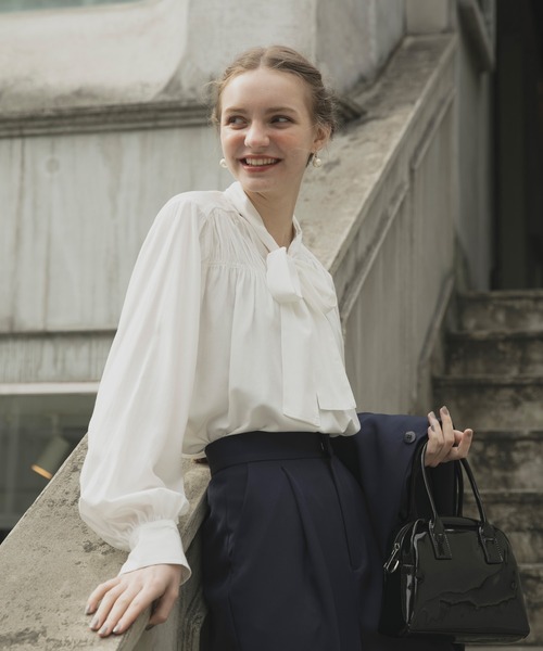 「BONLECILL noir」 長袖ブラウス FREE オフホワイト レディース_画像4