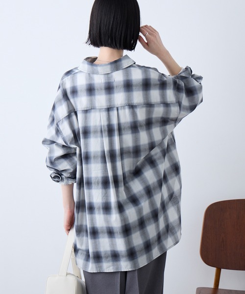 美品 2024SS ロイスクレヨン Lois CRAYON シアーチェックハイネックプルオーバー M＼ネイビー ブラウス シャツ【2400014754971】 美品 2024SS ロイスクレヨン Lois CRAYON シアーチェックハイネック