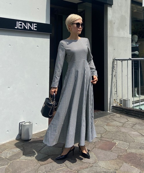 「JENNE」 長袖ワンピース LARGE ブラック レディースの画像