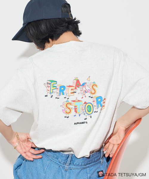 【極美品】プリーツプリーズ ロゴ入りカットソー 半袖 ブロックデザイン 超希少 FREAK'S STORE（フリークスストア） tシャツ 半袖 Pちゃん
