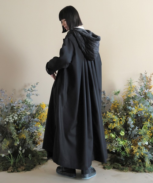 ベッドサイドドラマ　フード付きコート bedsidedrama（ベッドサイドドラマ） コート アウター Big Tuck Hoodie