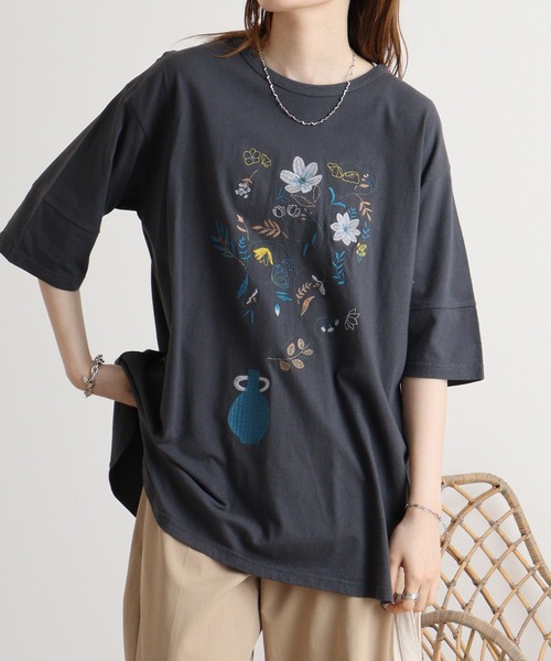 【専用】TOKUKO 1er VOL　チュニック　女性　お花　アップリケ　刺繍 花の刺繍アップリケ付きワンピース 〜TOKUKO 1er VOL | Salon de