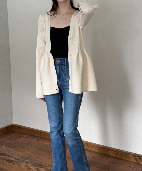 Per sist ence カーディガン ペプラムニットカーディガン