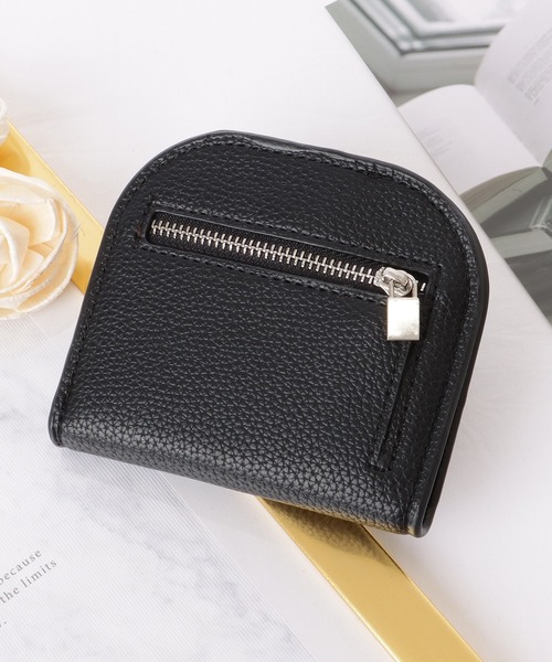二つ折り 二つ折り財布 財布 zucchero 花柄型押しデザインがま口2
