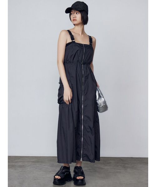 Estella.K ロングワンピース　マキシ丈　腰ベルト　カットワーク　Aライン セール】Isabel Pleated Dress プリーツオフショルロングドレス