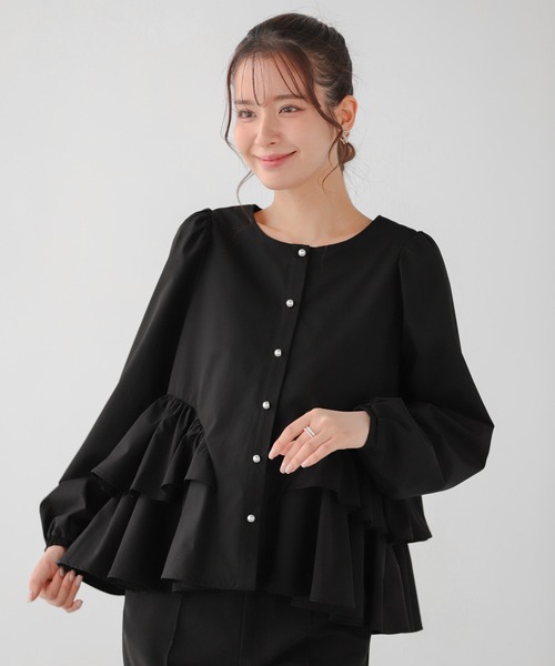 Fit more（フィットモア） ブラウス シャツ パールボタンペプラム