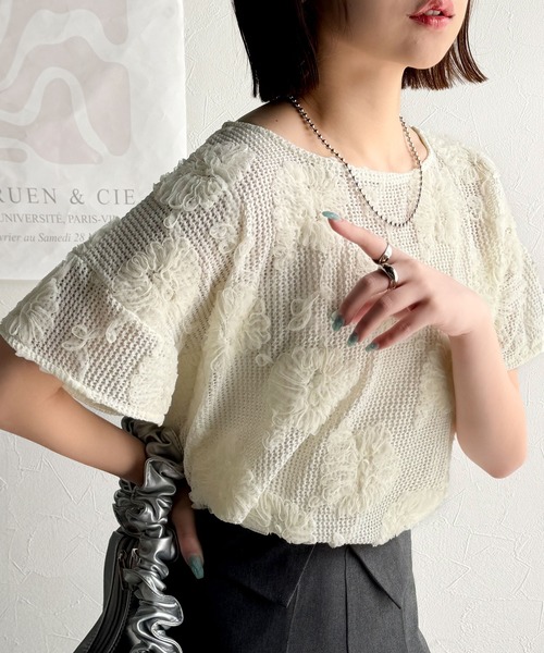 tシャツ 大人のおしゃれ度ワンランクアップ。チュールフラワーコード刺繍半袖Tシャツ レディース | classicalelf | 07