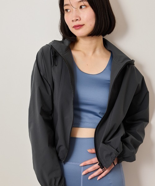 ナージー　ＮＥＲＧＹ　Nike 黒パーカー S　ヨガ　ランニング NERGY（ナージー） パーカー 「別注」ナージー NERGY ALPENラッシュ