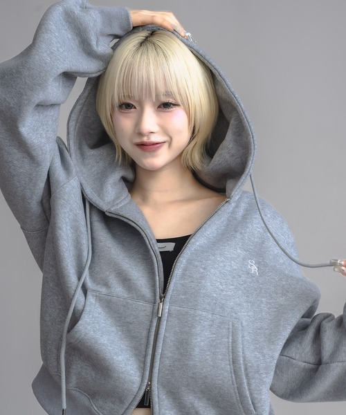 17HR（セブンティーンアワーズ） パーカー 「ユニセックス」コンパクト