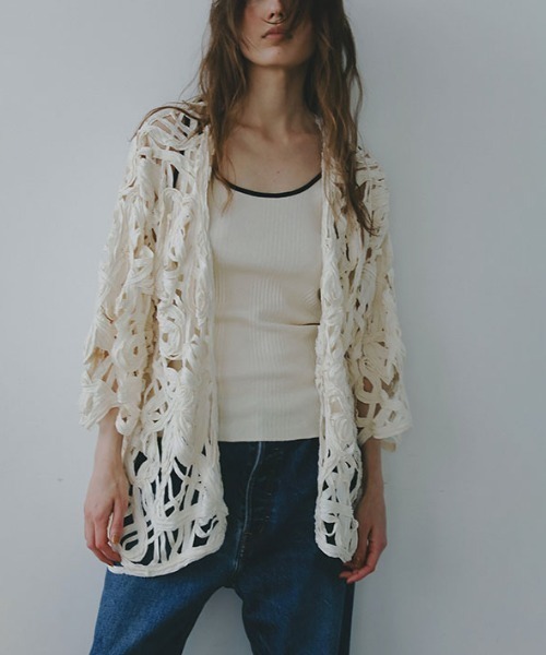 値下げしました！！ ETRÉ TOKYO ホワイトカーディガン サイズF ETRE TOKYO（エトレトウキョウ） カーディガン FREE ホワイト