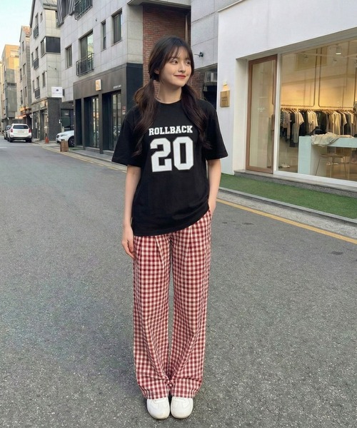 September SEOUL tシャツ 半袖 スポーティカレッジ風ロゴグラフィックT