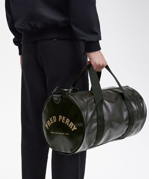 FRED PERRY（フレッドペリー） ドラムバッグ Tonal Classic Barrel Bag