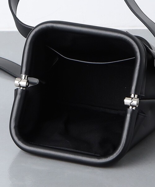 OSOI MINI BROT 黒 OSOI Black Mini Brot | Bags | OEUVR – OEUVR