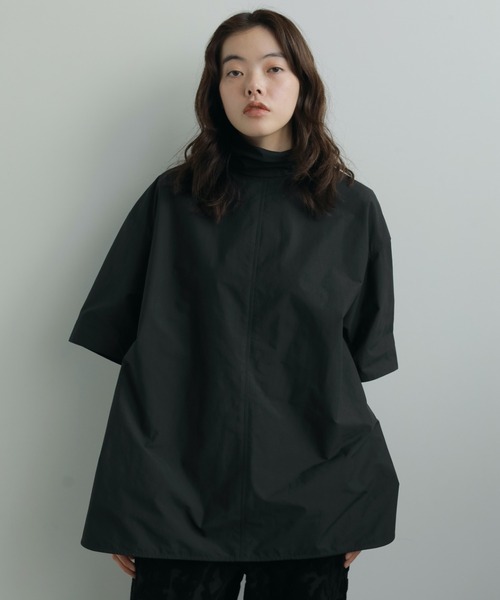 anuke Soft Offshoulder Tops チャコール 新品未使用♡ Zipped Up Off Shoulder Top Black – COLORBOX - Indonesia