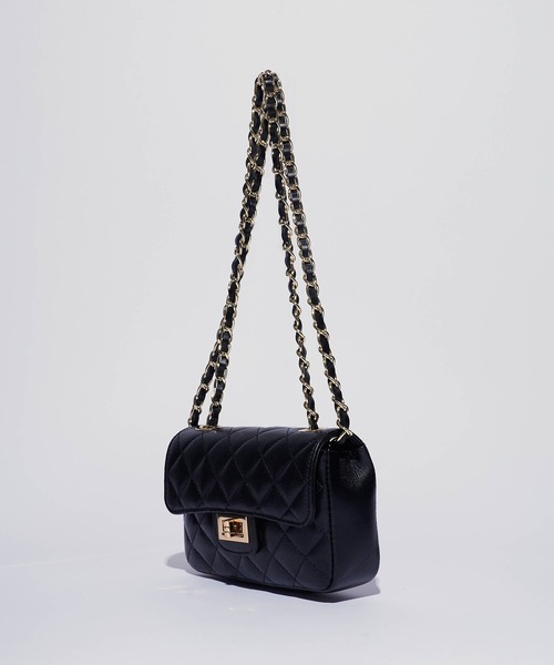 AULENTTI（オウレンティ） ショルダーバッグ バッグ レザー