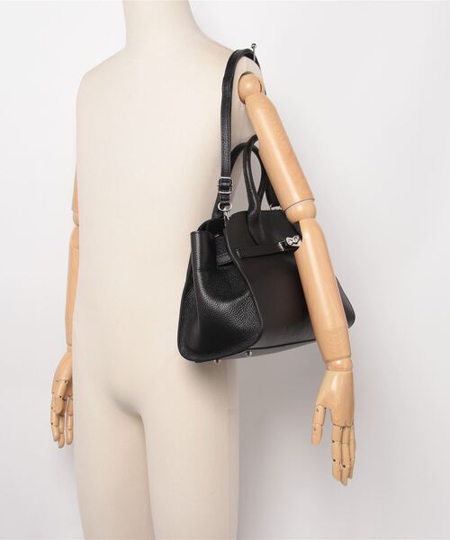 AULENTTI（オウレンティ） ショルダーバッグ バッグ AULENTTI DOLLARO