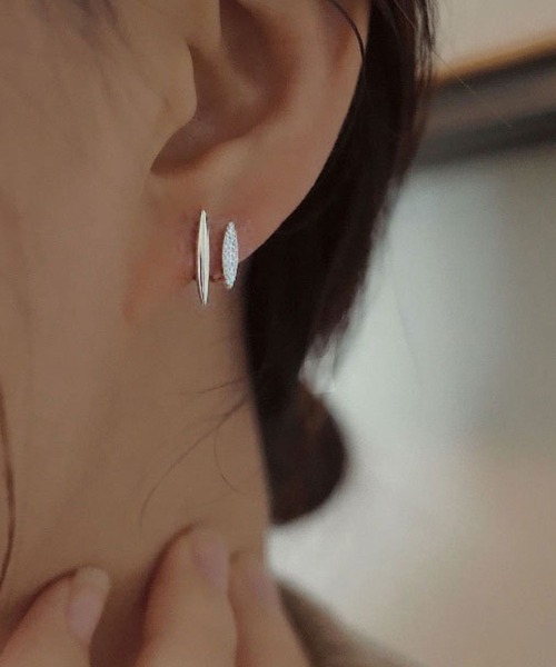 EASTICE X YU*楊宇騰YU*ピアス(U EDITION) yu-ka ピアス YU-KA:ダブルラインピアス double line pierce